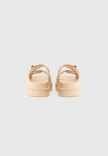 Босоножки на платформе