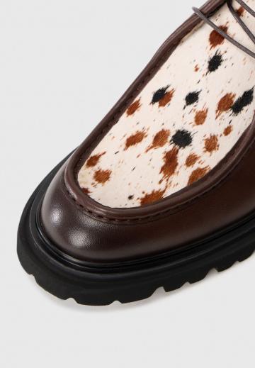 Ботинки на шнуровке