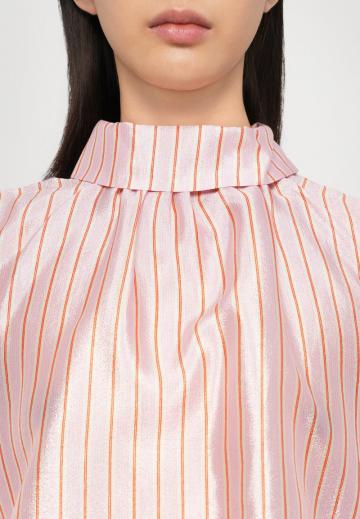 Атласная блузка