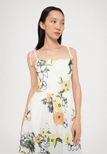 Пляжное платье