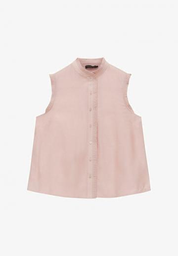 Блузка без рукавов