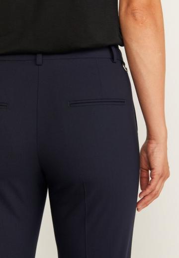 Узкие брюки