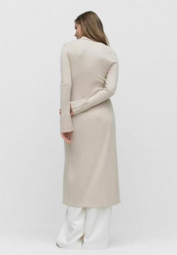Вязаное платье