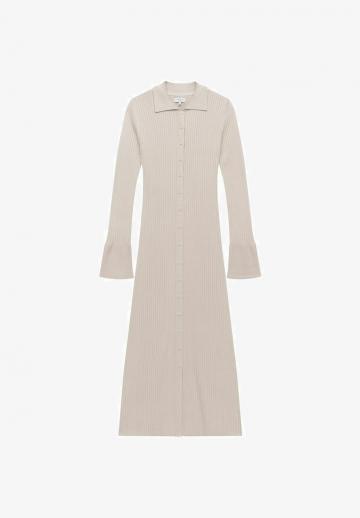 Вязаное платье