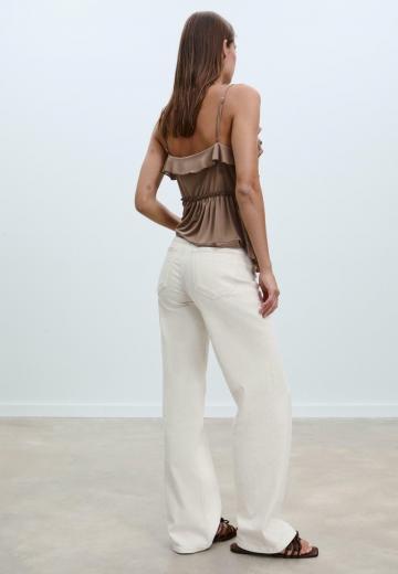 Прямые джинсы