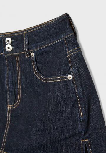 Юбка с накладными карманами