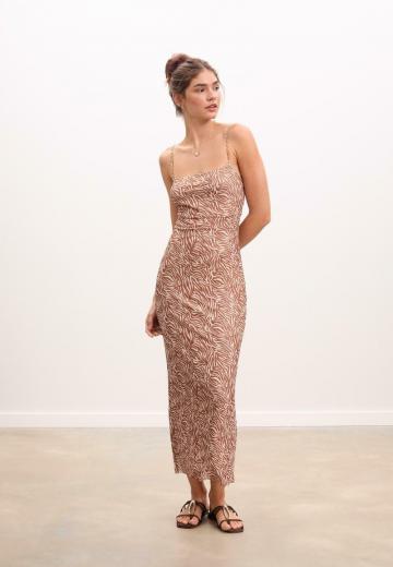 Платье футляр