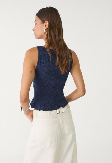 Блузка без рукавов