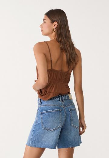 Джинсовые шорты