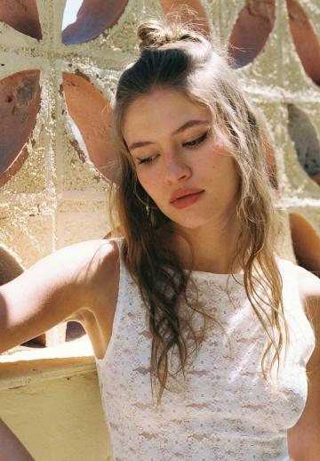 Кружевная блузка