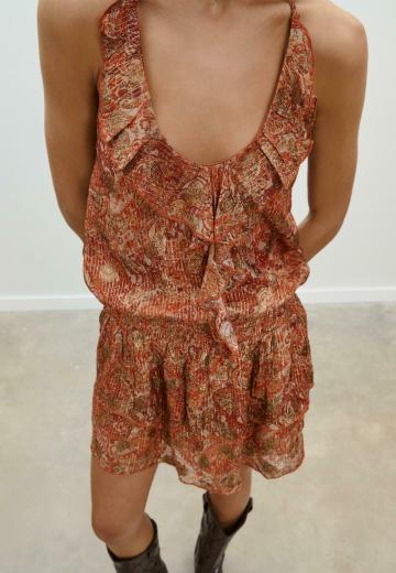 Короткое платье