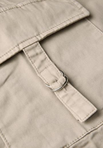 Юбка с накладными карманами