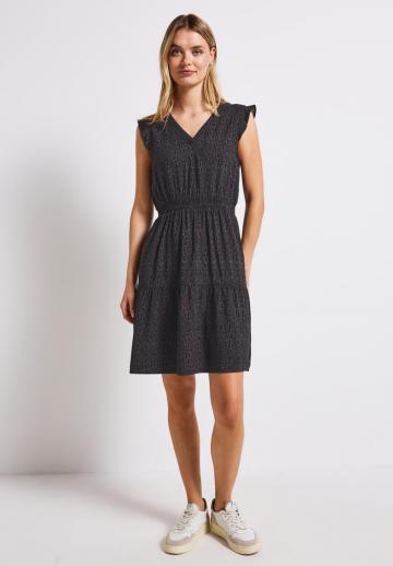 Короткое платье