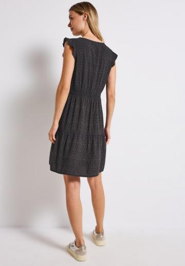 Короткое платье