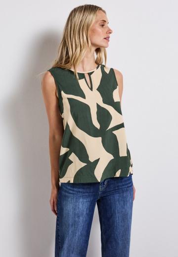 Блузка без рукавов
