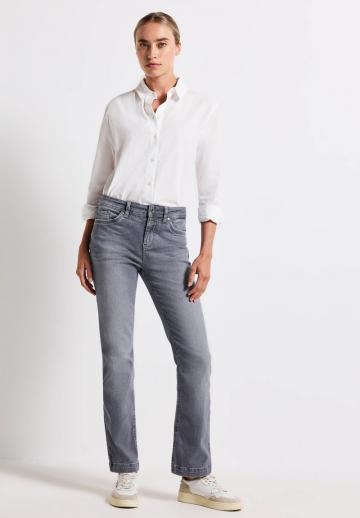 Клешеные брюки