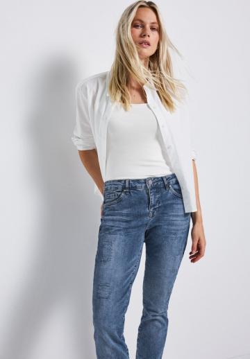 Свободные джинсы