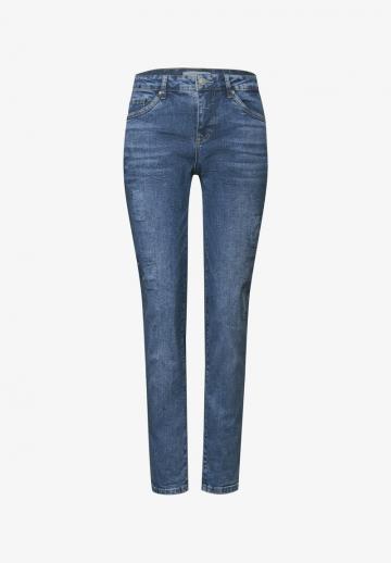 Свободные джинсы