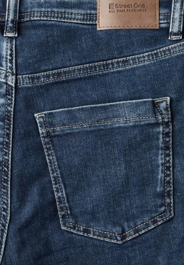 Джинсовые шорты