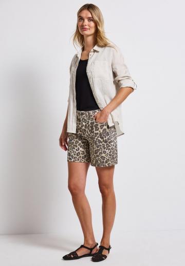 Джинсовые шорты