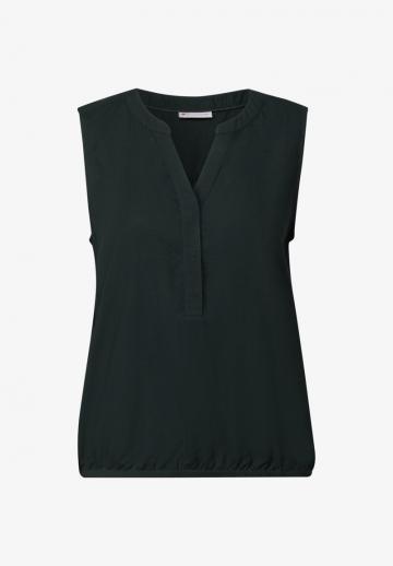 Блузка без рукавов