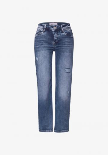 Короткие джинсы