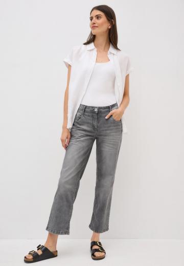 Клешеные брюки