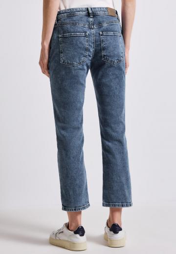 Джинсы