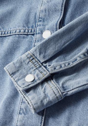 Джинсовая жилетка