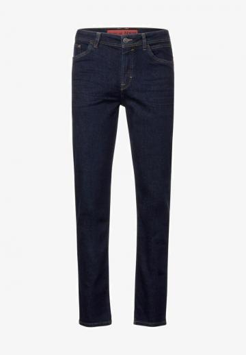 Узкие джинсы