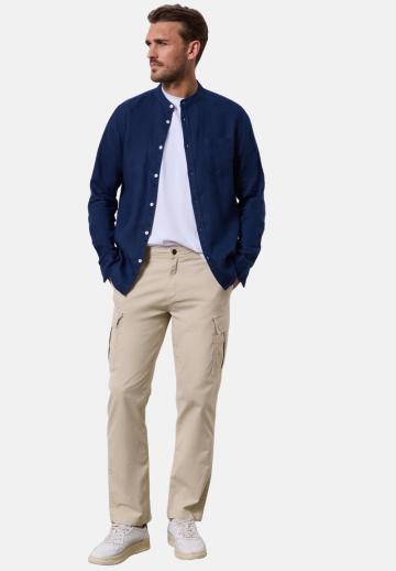 Брюки с накладными карманами