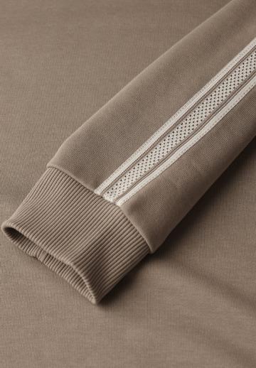 Пуловер с капюшоном