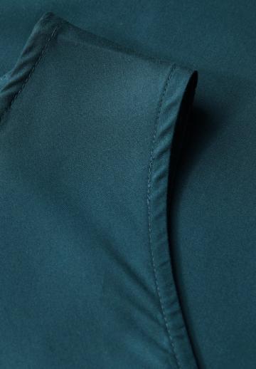 Блузка без рукавов