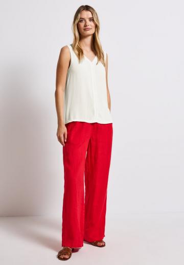 Блузка без рукавов