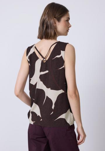 Блузка без рукавов