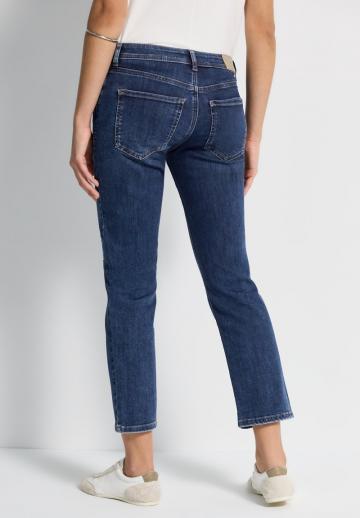 Короткие джинсы