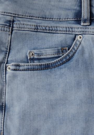 Джинсовые шорты