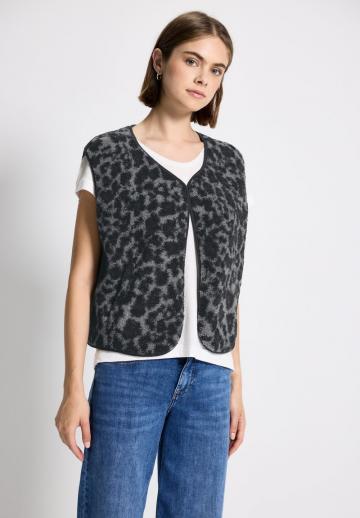 Короткая куртка