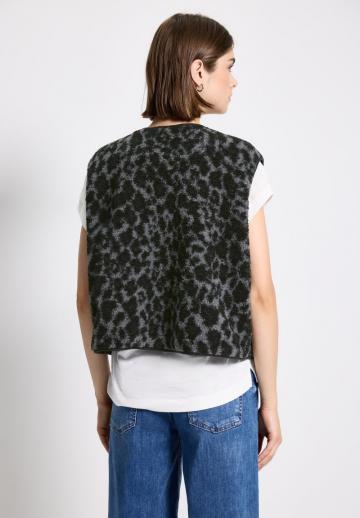 Короткая куртка