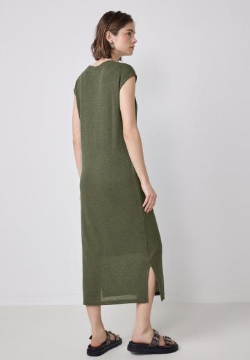 Вязаное платье