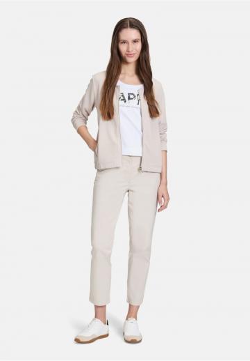 Короткая куртка