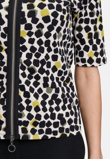 Вязаная кофта