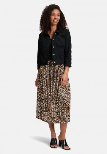 Джинсовая куртка