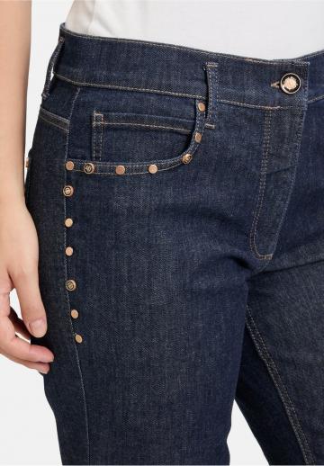 Прямые джинсы