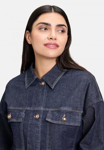 Джинсовая куртка