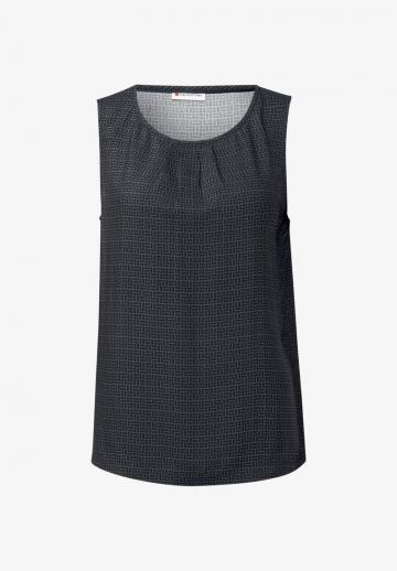 Блузка без рукавов