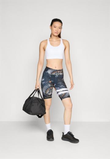 Спортивный бюстгальтер