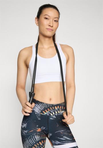 Спортивный бюстгальтер