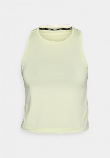 Спортивный топ