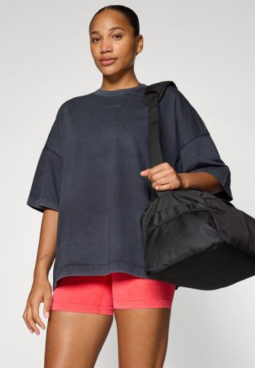 Спортивная майка